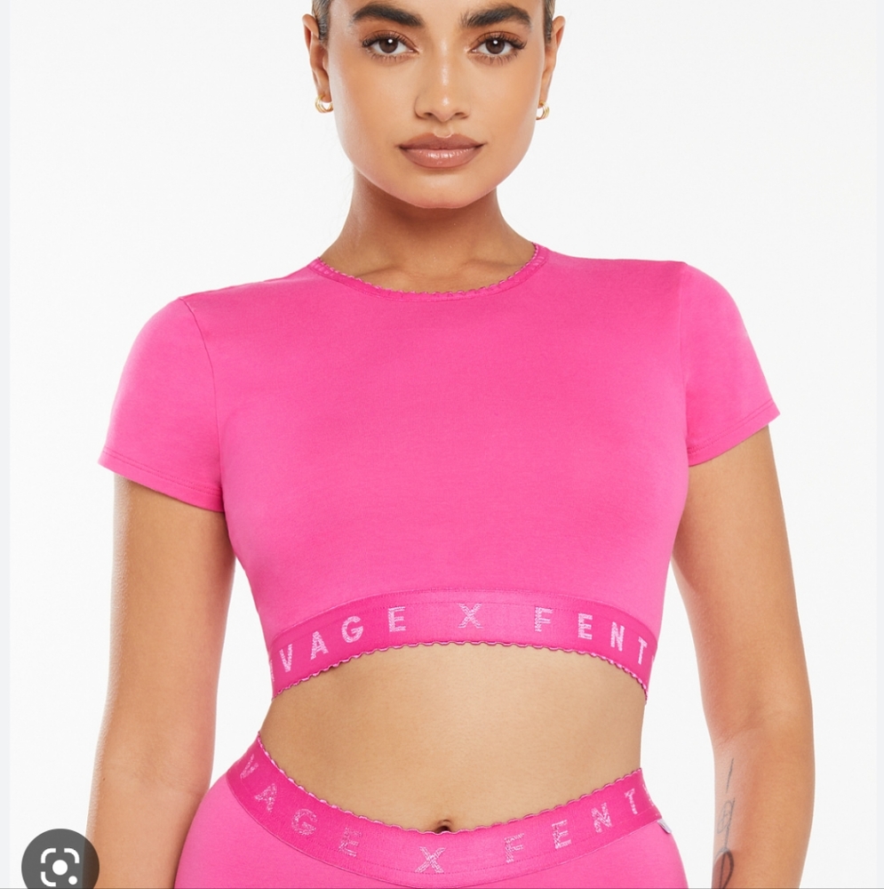 Savage Fenty Hot Crop Top and Leggings Bundle